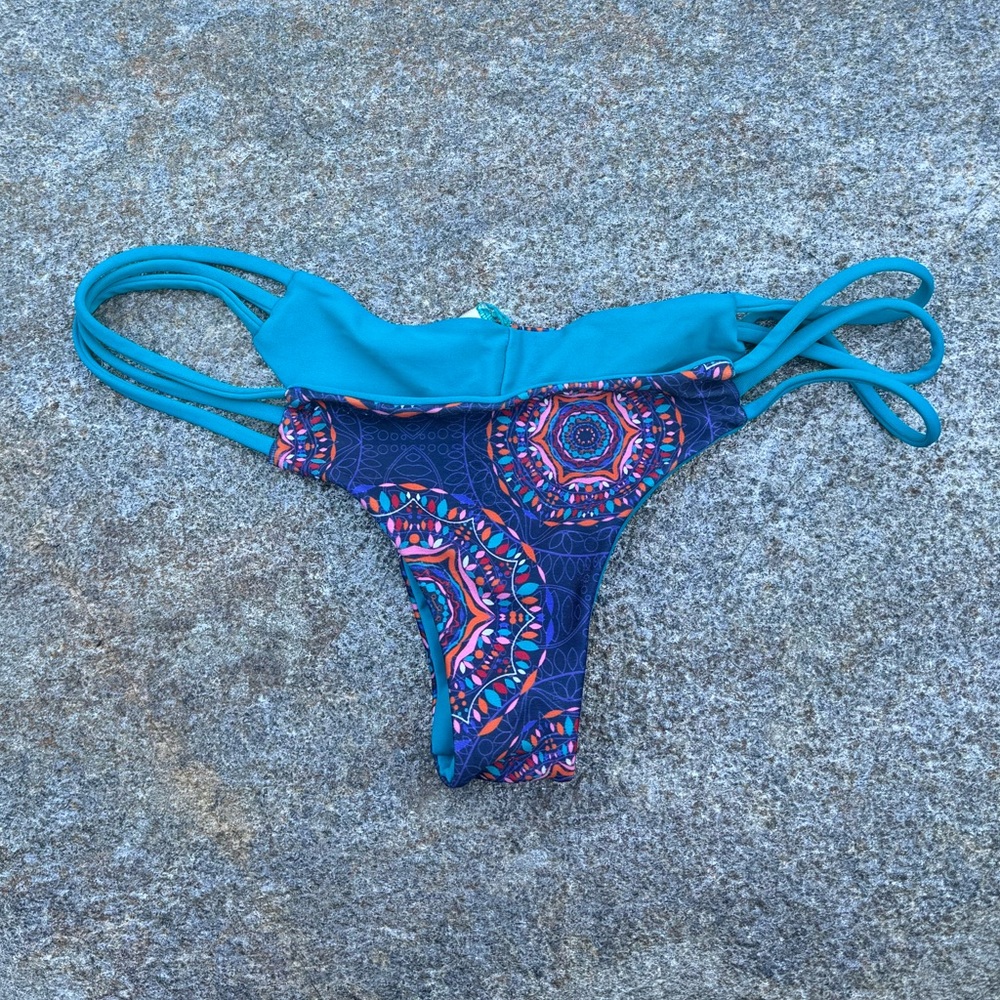 Mary Grace Swim Bottom Size Small